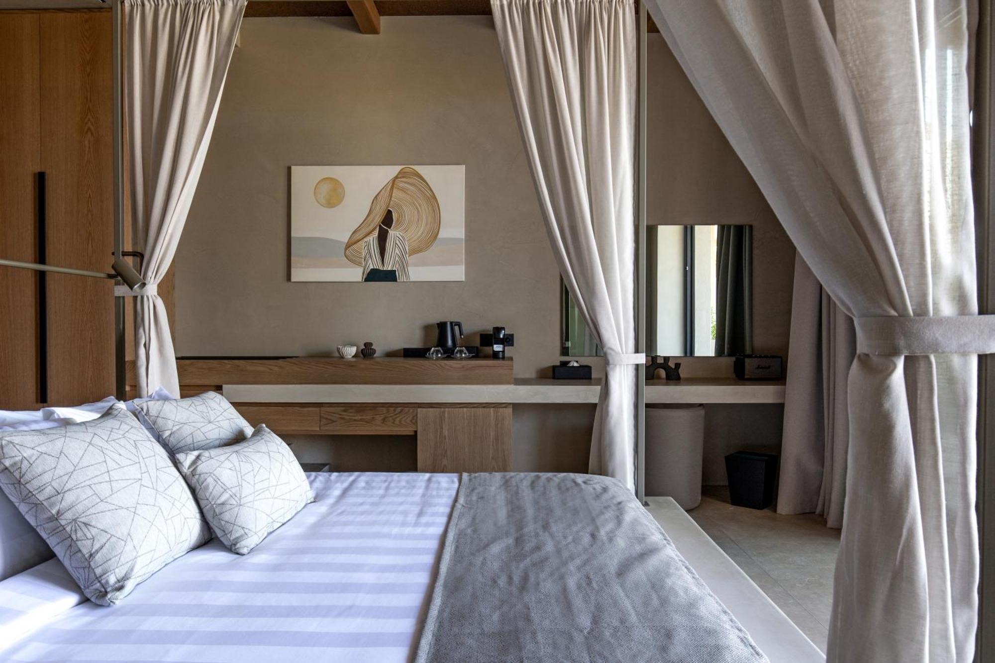 Unique Blue! Resort And Villas Adults Only Karteros Eksteriør billede